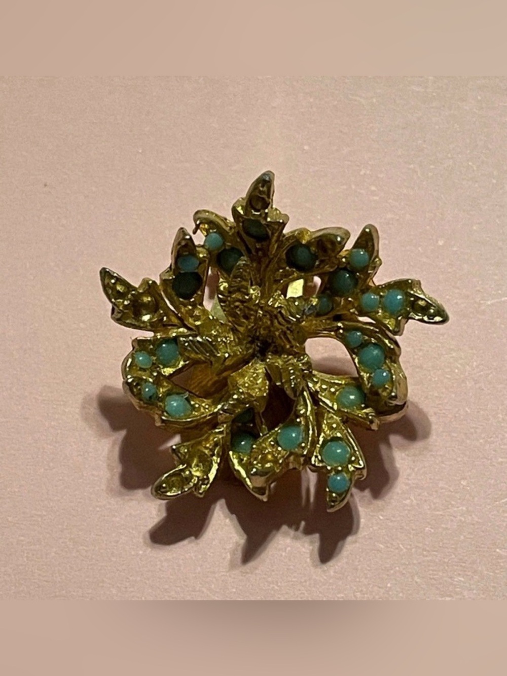 Vintage Signed De Nicola Gold Tone Single Clip on Earring #9605